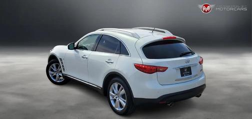Moonlight White 2014 INFINITI QX70 Base