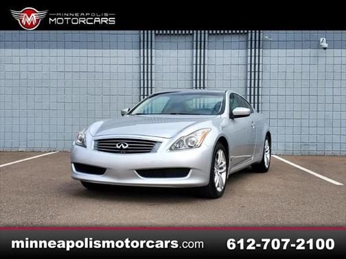 2010 INFINITI G37x Base