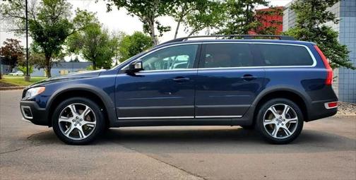2012 Volvo XC70 T6 Platinum