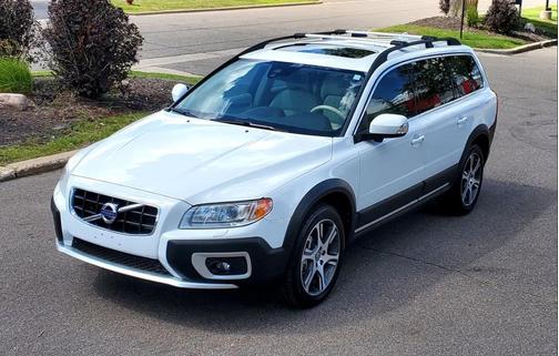 2013 Volvo XC70 T6 Platinum