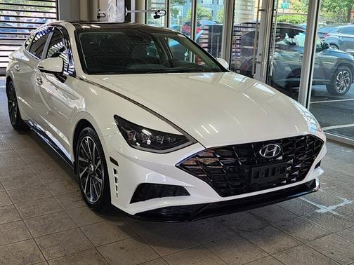 2022 Hyundai SONATA Limited