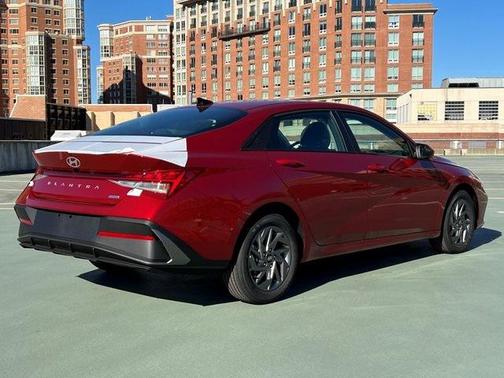 2026 Hyundai ELANTRA HEV Blue