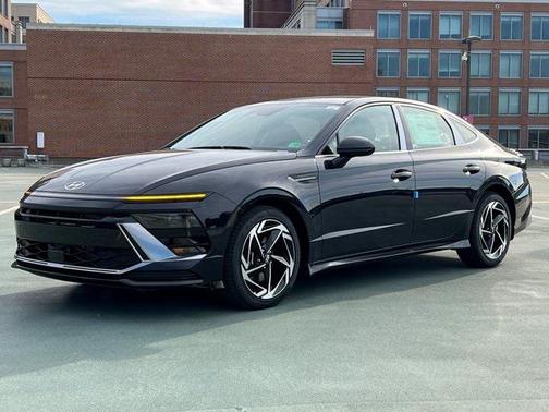 2026 Hyundai SONATA SEL