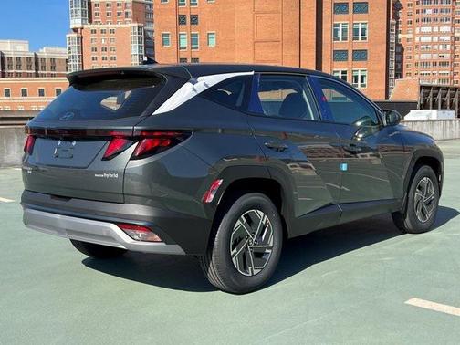 2026 Hyundai TUCSON Hybrid Blue SE
