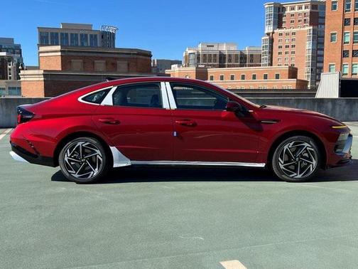 2026 Hyundai SONATA SEL