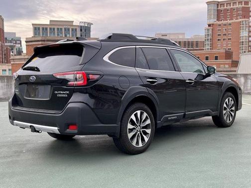 2023 Subaru Outback Touring