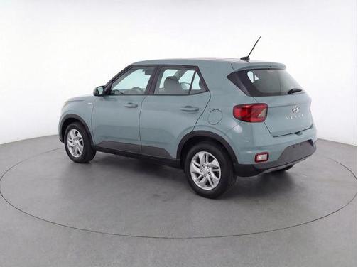 2025 Hyundai VENUE SE