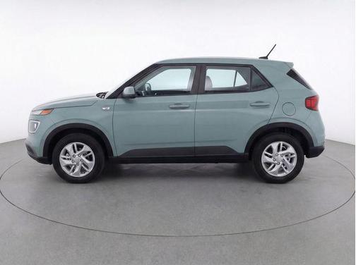 2025 Hyundai VENUE SE