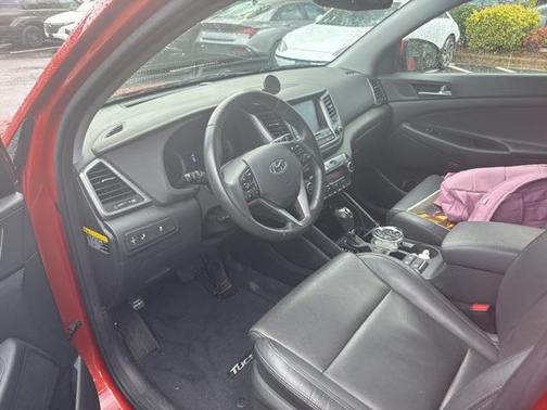 2017 Hyundai TUCSON SE Plus