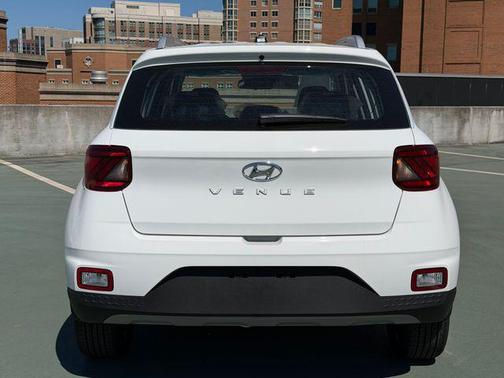 Lunar White 2026 Hyundai VENUE SEL