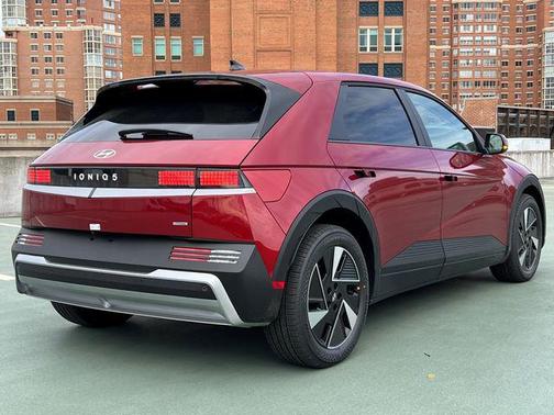 2026 Hyundai IONIQ 5 SEL