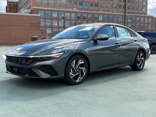 2025 Hyundai ELANTRA HEV Limited