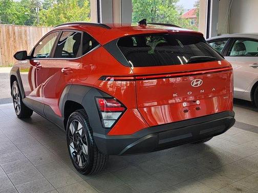 2025 Hyundai KONA SEL Convenience