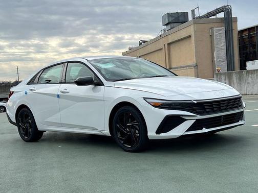 2026 Hyundai ELANTRA HEV SEL Sport