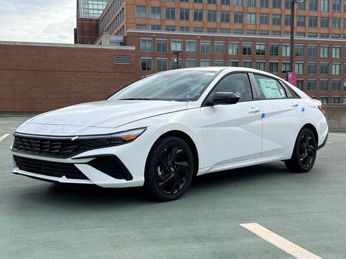 2026 Hyundai ELANTRA HEV SEL Sport