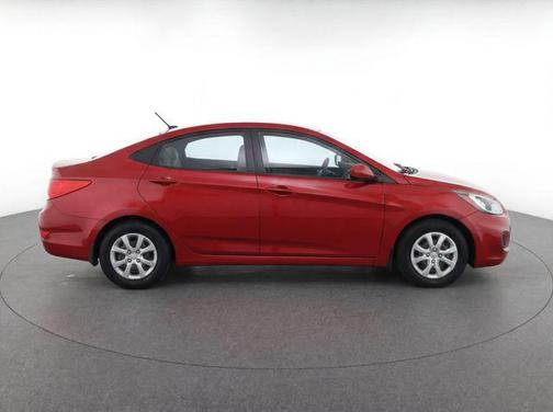 Boston Red Metallic 2013 Hyundai Accent GLS
