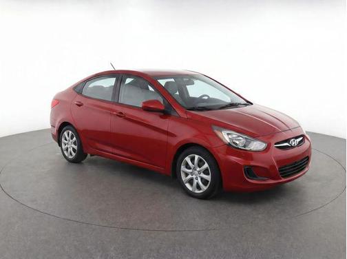 Boston Red Metallic 2013 Hyundai Accent GLS