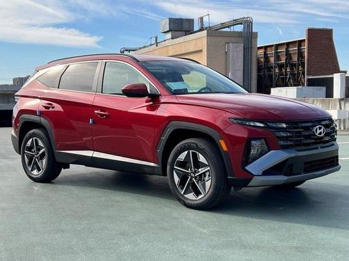 2026 Hyundai TUCSON Hybrid SEL