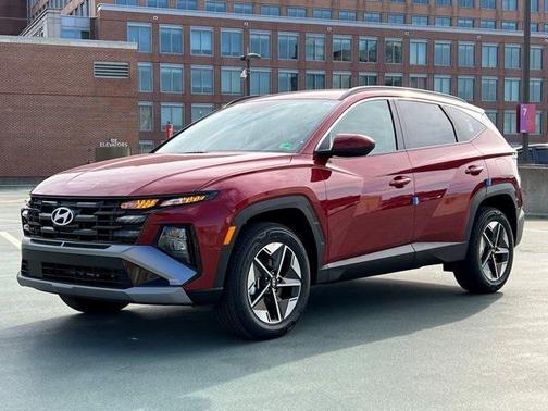 2026 Hyundai TUCSON Hybrid SEL