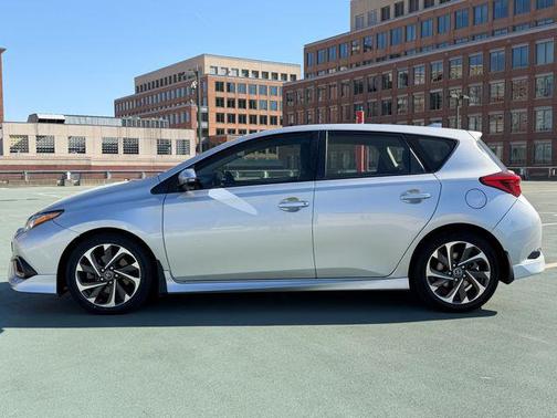 2018 Toyota Corolla iM Base