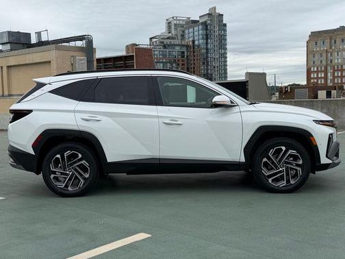 Serenity White Pearl 2026 Hyundai TUCSON Limited