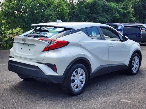 2019 Toyota C-HR LE