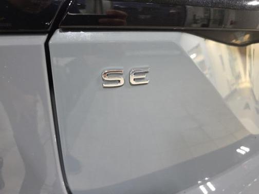 2024 Volkswagen Atlas 2.0T SE w/Technology 4MOTION