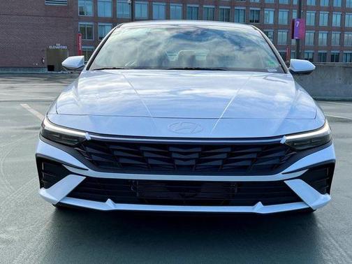 2025 Hyundai ELANTRA HEV Blue