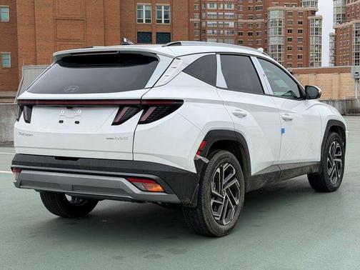 Creamy White Pearl 2026 Hyundai TUCSON Hybrid Limited