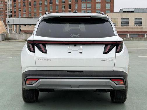 Creamy White Pearl 2026 Hyundai TUCSON Hybrid Limited