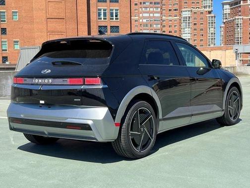 2025 Hyundai IONIQ 5 Limited