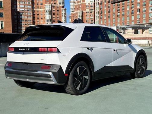 2026 Hyundai IONIQ 5 SEL