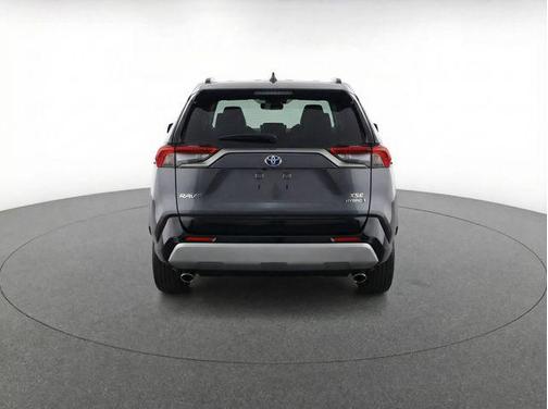 2024 Toyota RAV4 Hybrid SE