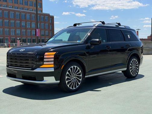 Abyss Black Pearl 2026 Hyundai Palisade Hybrid Calligraphy