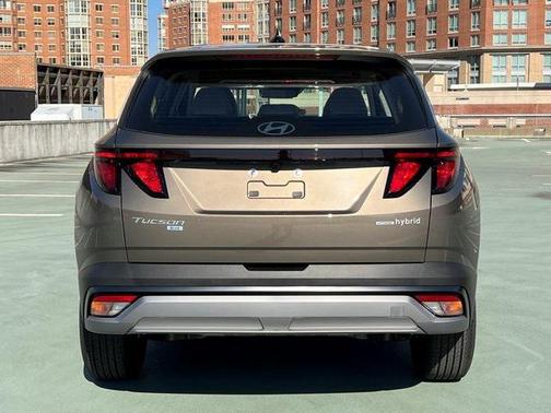 2026 Hyundai TUCSON Hybrid Blue SE