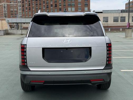 Typhoon Silver Metallic 2026 Hyundai Palisade Hybrid SEL Premium 7P