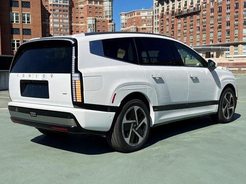 2026 Hyundai IONIQ 9 Performance Calligraphy