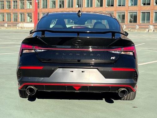 2025 Hyundai ELANTRA N Base