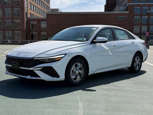 Serenity White 2026 Hyundai ELANTRA SE