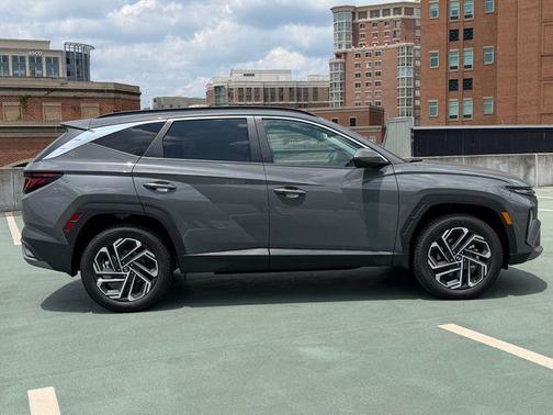 Hampton Gray 2026 Hyundai TUCSON SEL Plus