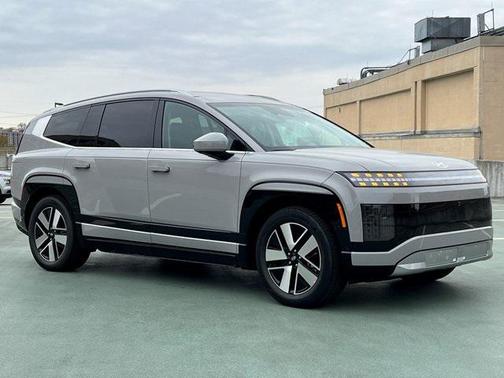 2026 Hyundai IONIQ 9 SEL