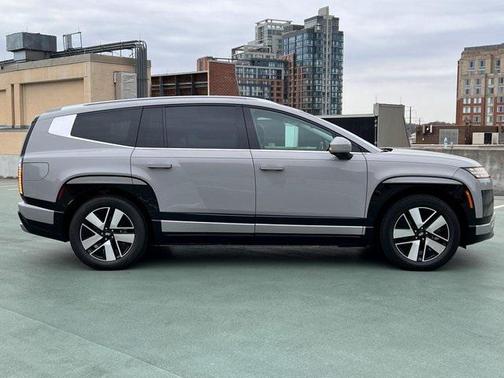 2026 Hyundai IONIQ 9 SEL