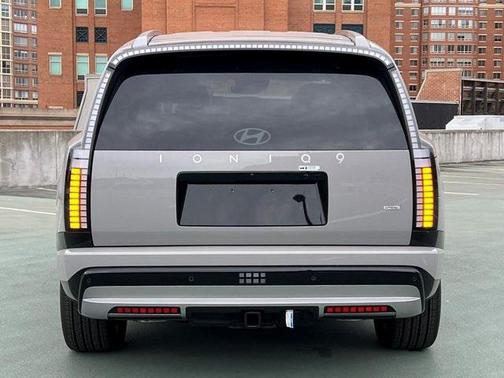 2026 Hyundai IONIQ 9 SEL