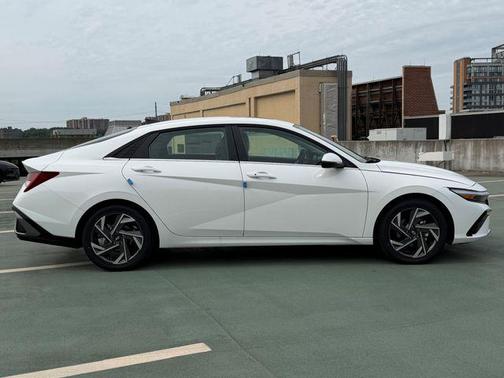 Serenity White 2026 Hyundai ELANTRA Limited