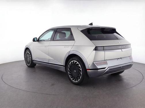 Gravity Gold (Matte Gold) 2023 Hyundai IONIQ 5 Limited