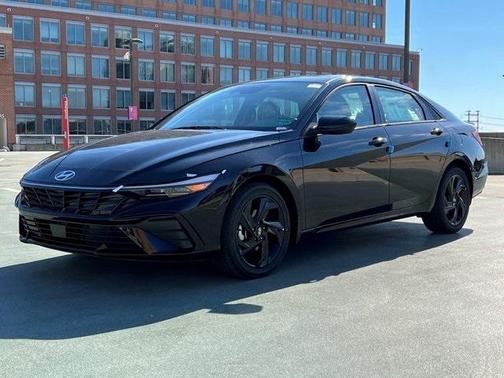 2026 Hyundai ELANTRA Sport