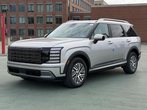 Typhoon Silver Metallic 2026 Hyundai Palisade Hybrid SEL Premium 7P