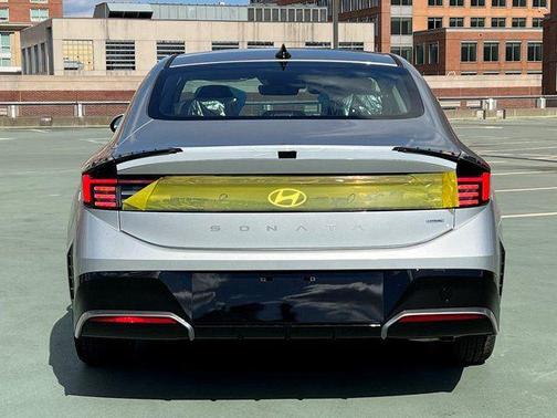 2026 Hyundai SONATA SEL