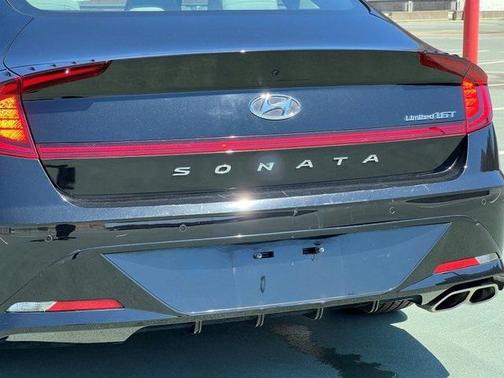 2020 Hyundai SONATA Limited