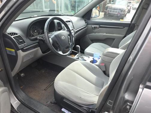 2009 Hyundai SANTA FE SE